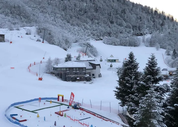 Le Skidoux 2*, Au Pied Des Pistes, Vue Montagne